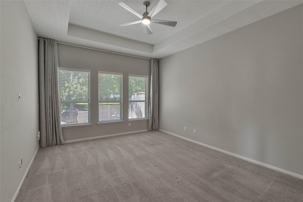 12218 Valley Lodge Parkway - Photo 17