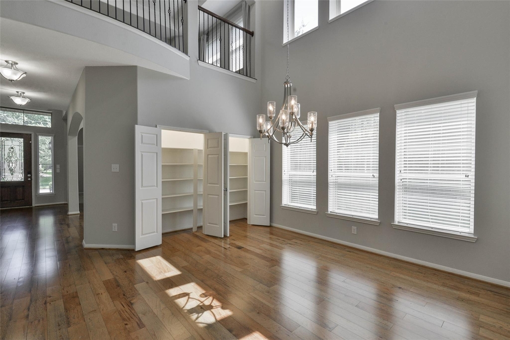 12218 Valley Lodge Parkway - Photo 12