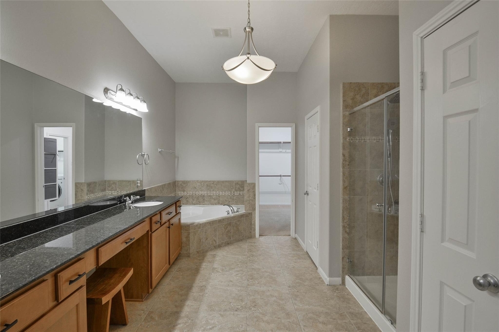 12218 Valley Lodge Parkway - Photo 19