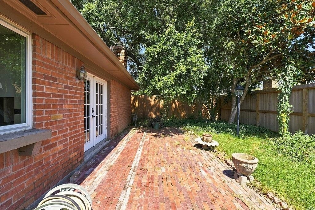 15706 Cavendish Drive - Photo 45