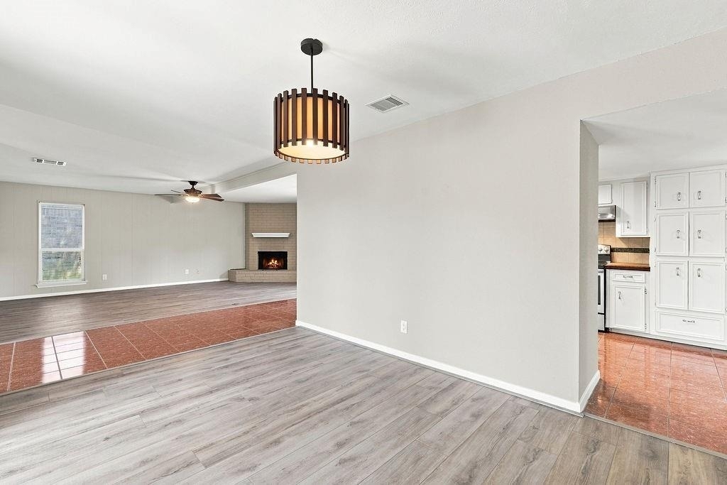 15706 Cavendish Drive - Photo 17