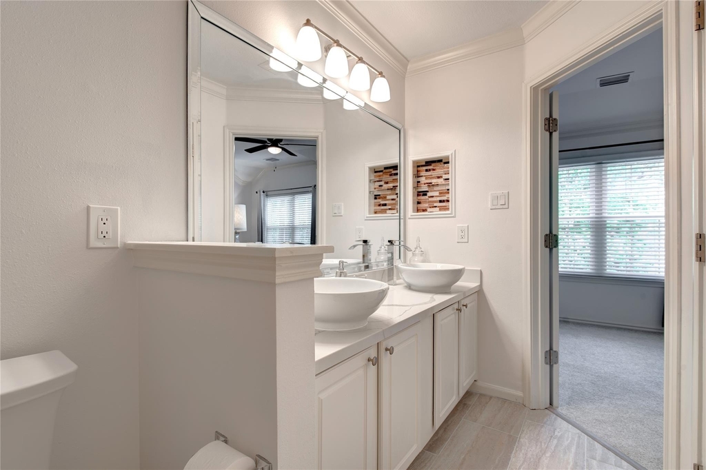 35 N Walden Elms Circle - Photo 16