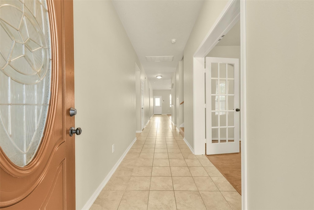 5002 Creekside Avenue - Photo 1