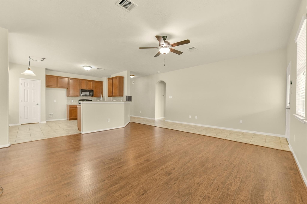 5002 Creekside Avenue - Photo 3