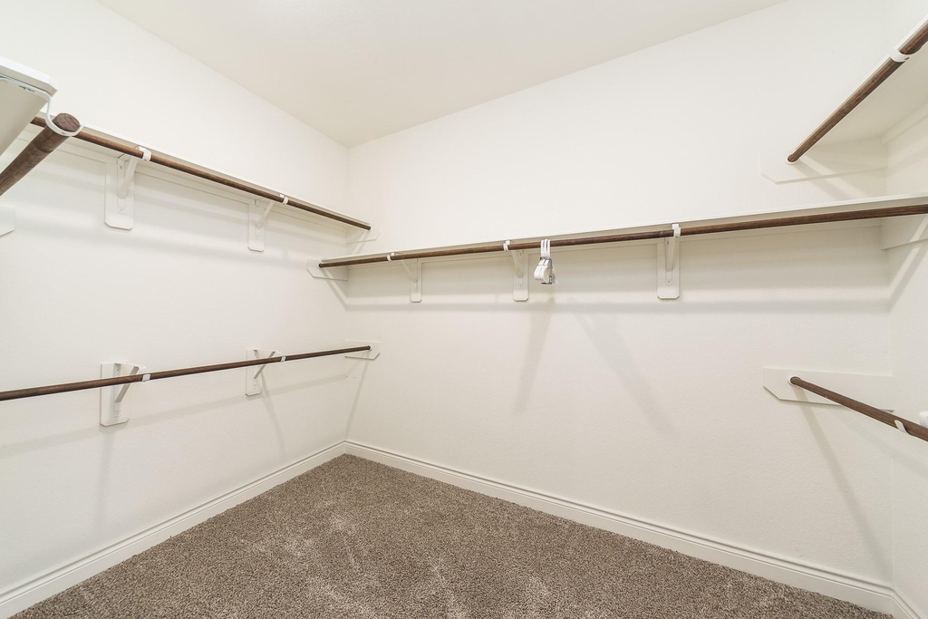 6602 Sterling Shores Lane - Photo 14