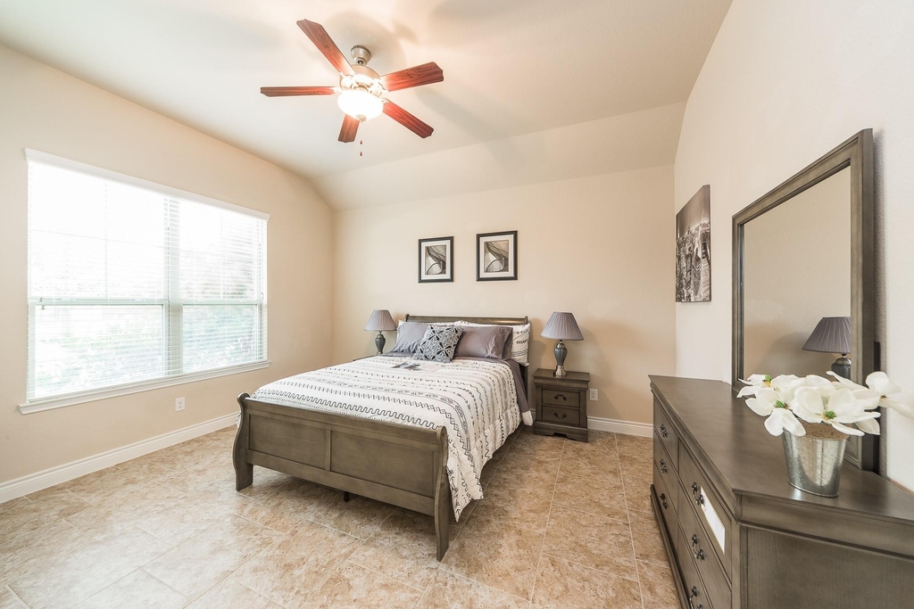 6602 Sterling Shores Lane - Photo 17