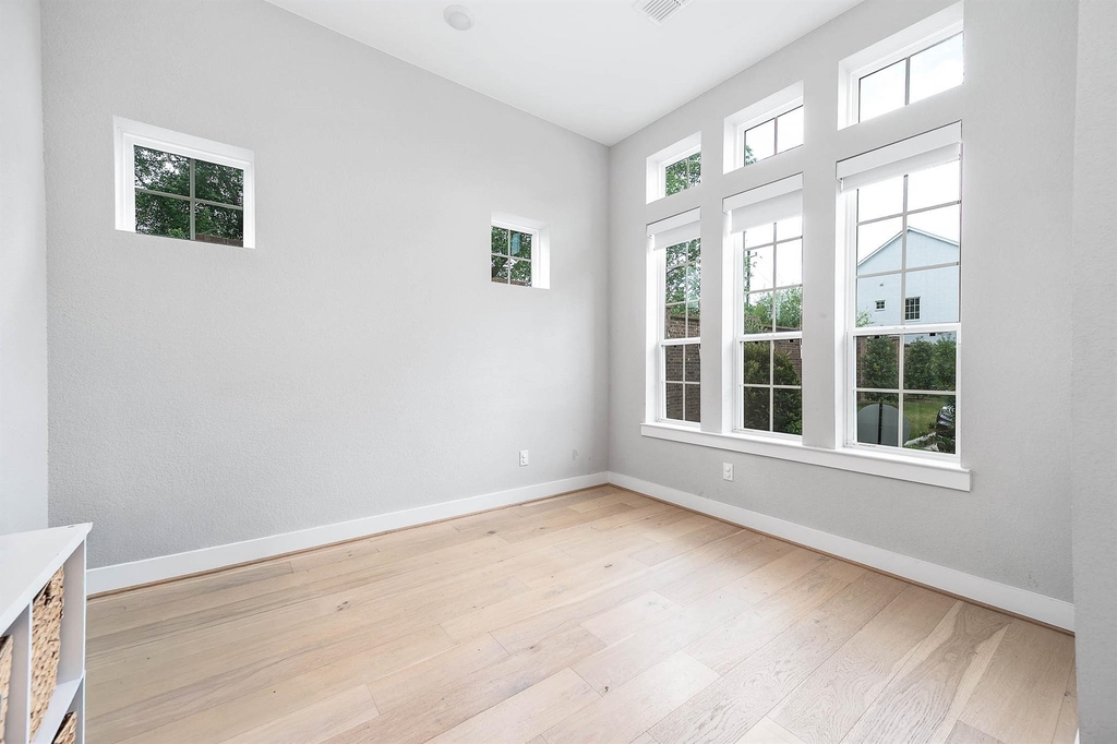 3102 Somerset Levens Lane - Photo 1