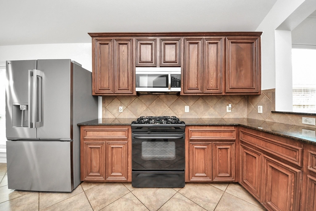15 Palm Desert Drive - Photo 4
