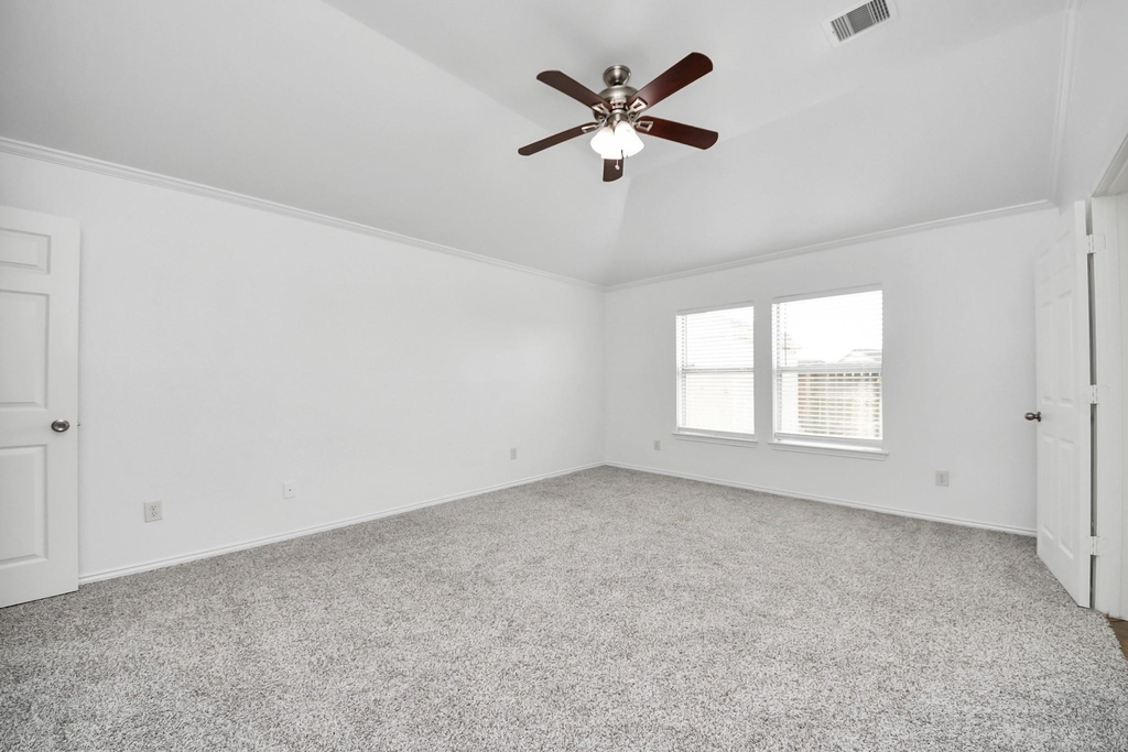 15 Palm Desert Drive - Photo 18
