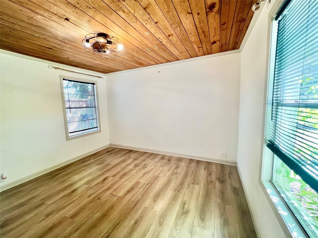 4410 Jackson Street - Photo 31