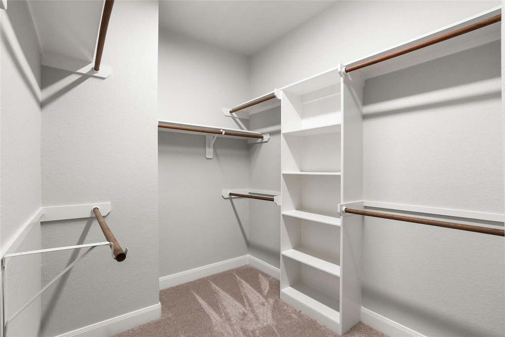 38 Estherwood Place - Photo 3