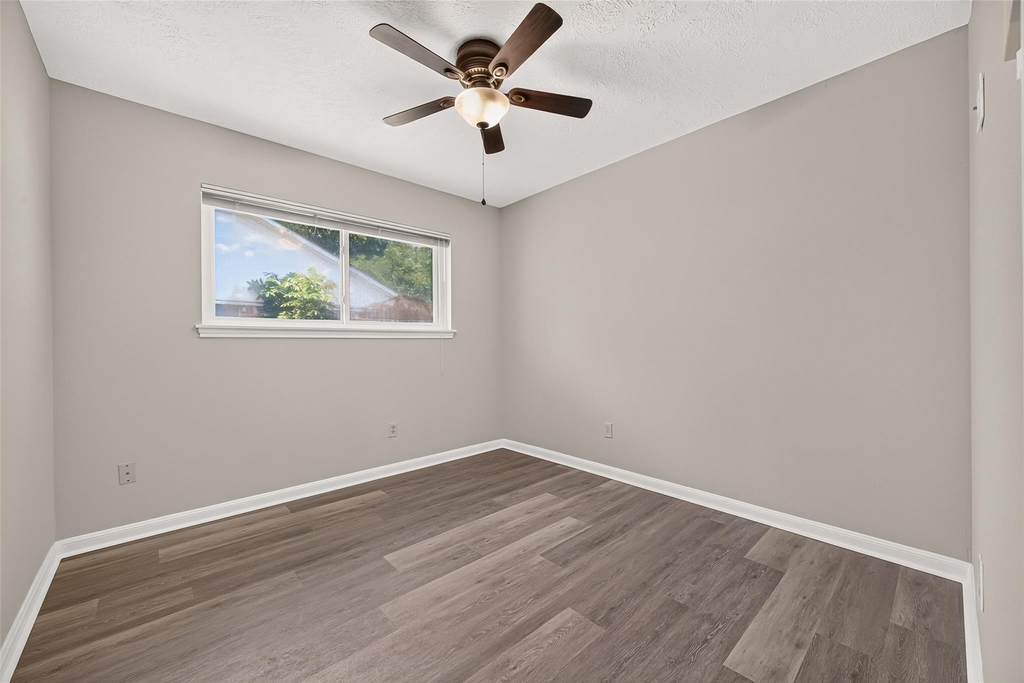11710 N Petersham Drive - Photo 33