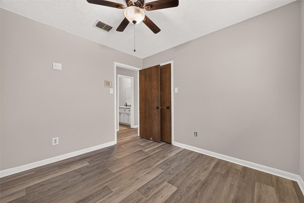 11710 N Petersham Drive - Photo 34