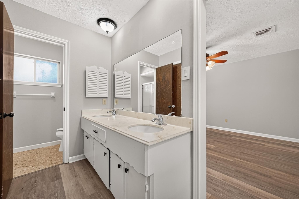 11710 N Petersham Drive - Photo 28