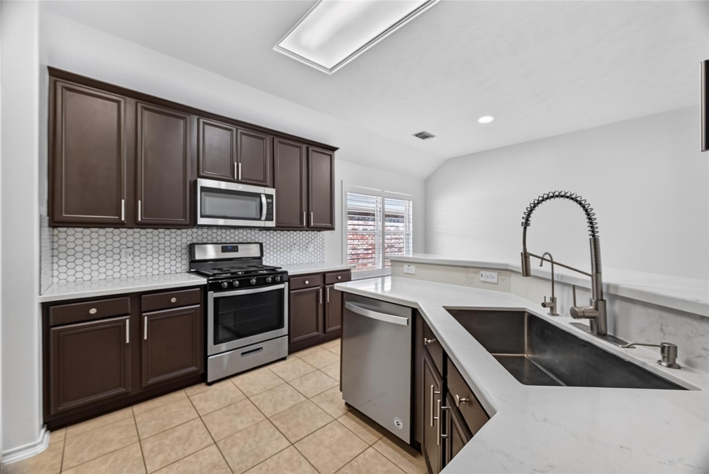 21734 May Apple Court - Photo 6
