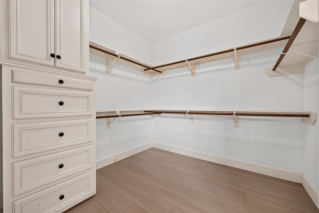 6308 Schuler Street - Photo 33