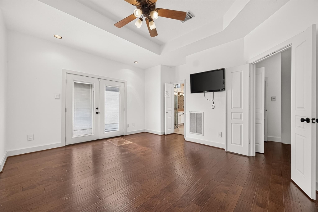 6308 Schuler Street - Photo 24