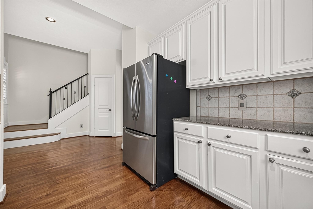 6308 Schuler Street - Photo 19
