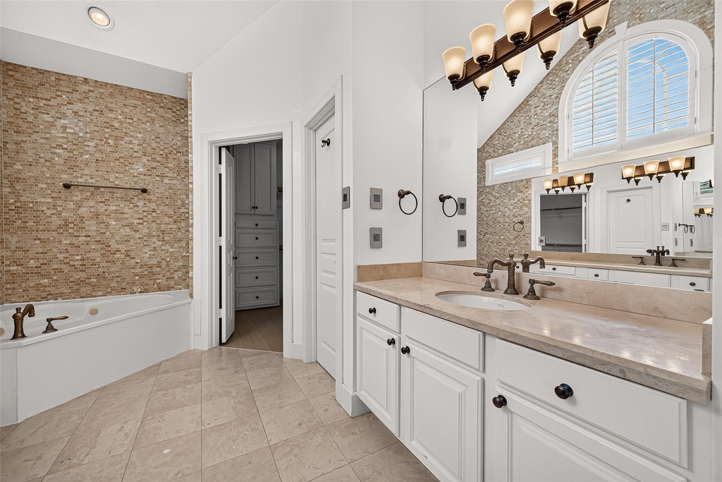 6308 Schuler Street - Photo 28