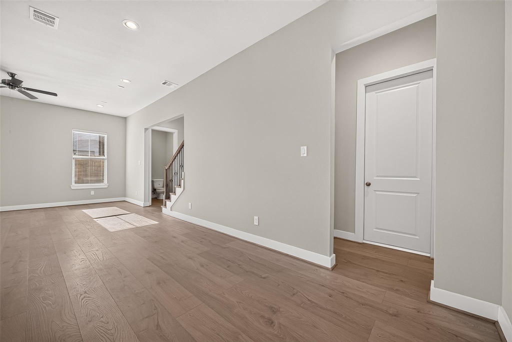 8802 Hollister Pine Court - Photo 23