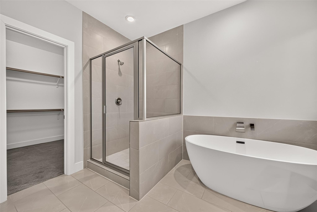 8802 Hollister Pine Court - Photo 43