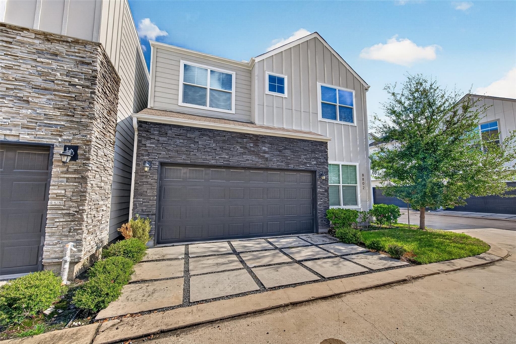 8802 Hollister Pine Court - Photo 5