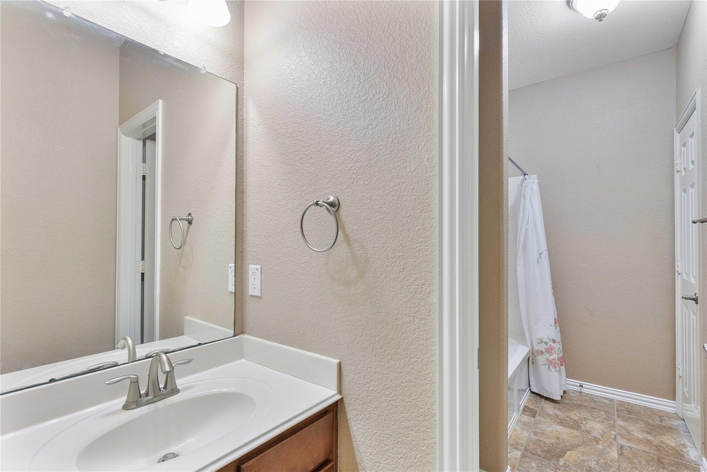 13814 Mckinney Creek Lane - Photo 24