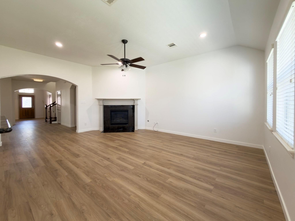 2802 Ridgeglen Lane - Photo 3