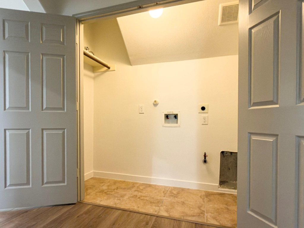 2802 Ridgeglen Lane - Photo 11