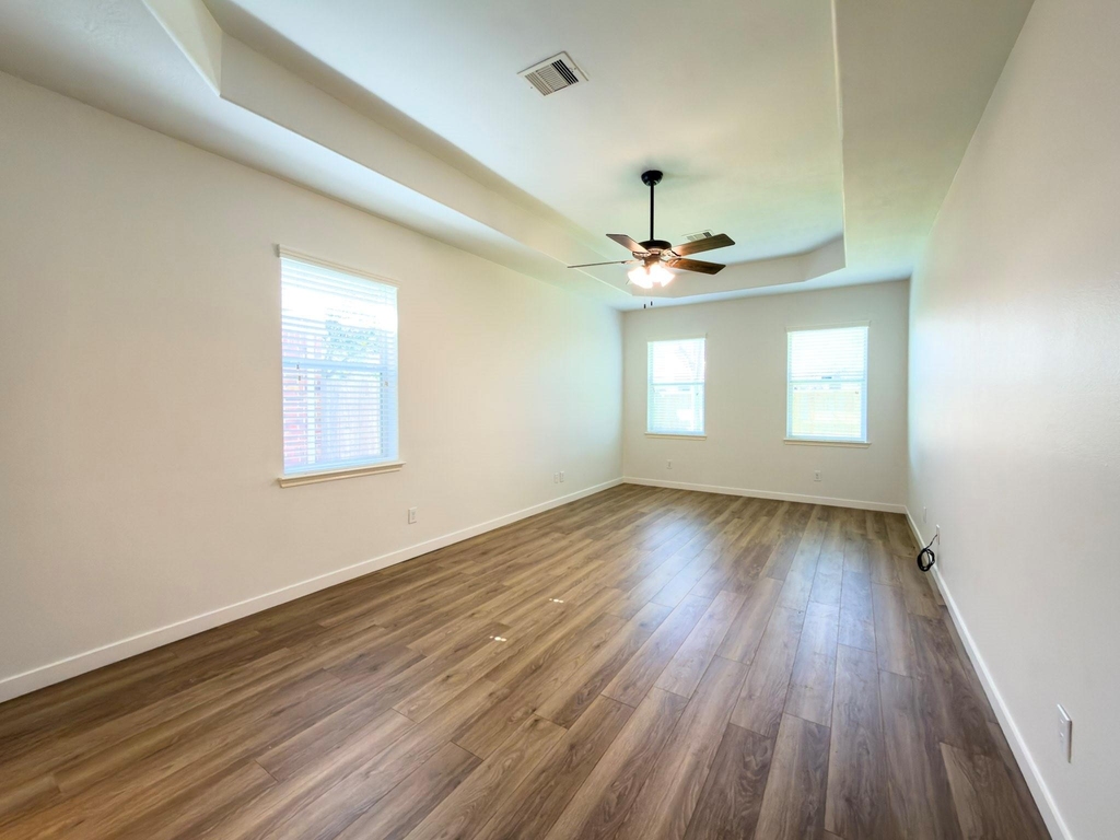 2802 Ridgeglen Lane - Photo 13