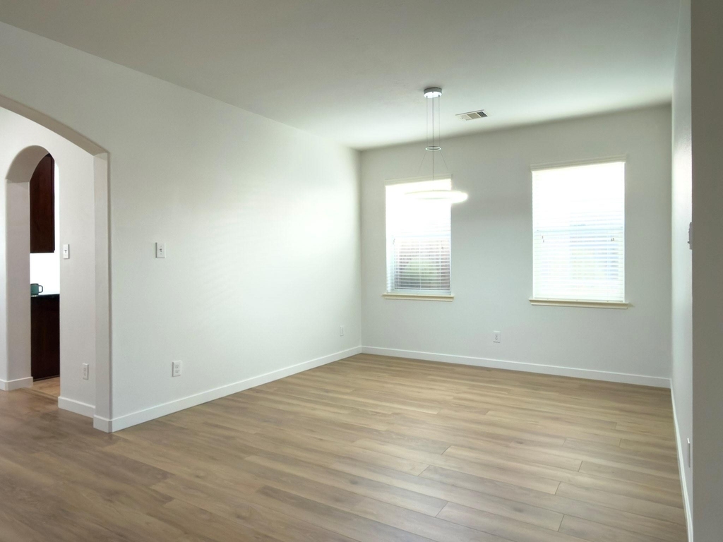 2802 Ridgeglen Lane - Photo 14