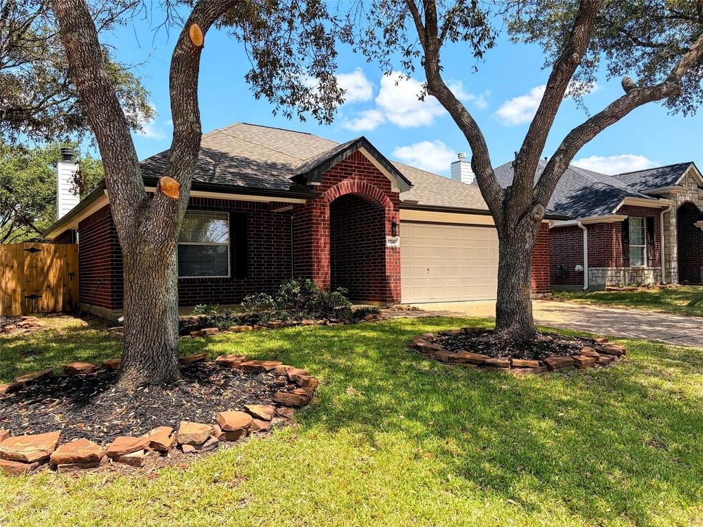 21742 Winsome Rose Court - Photo 2