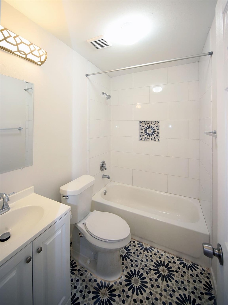 6709 Greenhurst Street - Photo 6