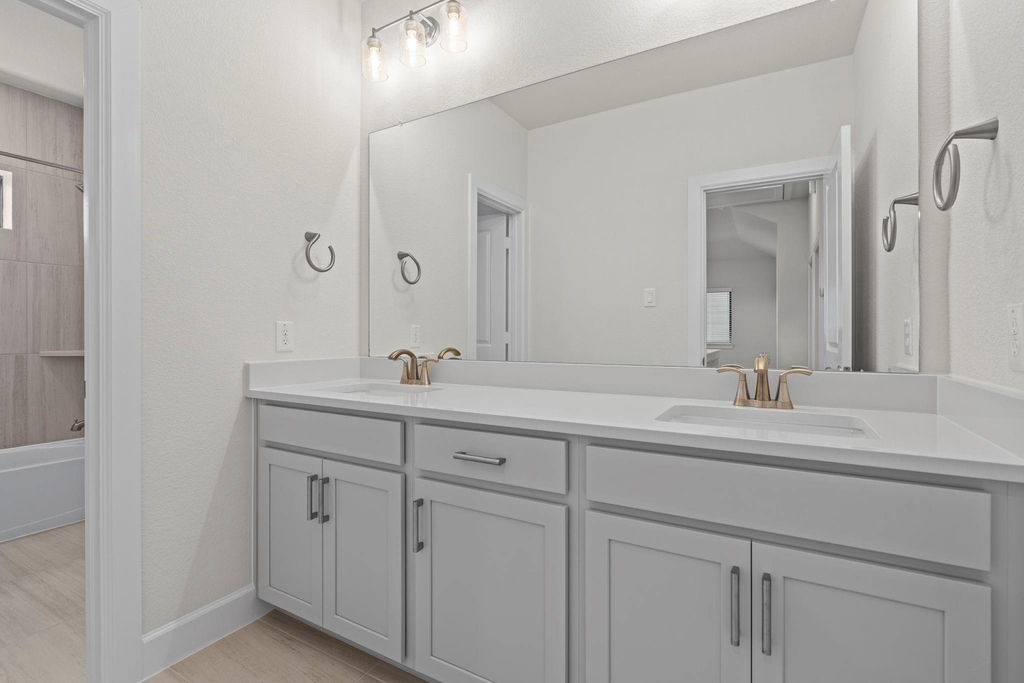 2718 Cottage Place - Photo 22