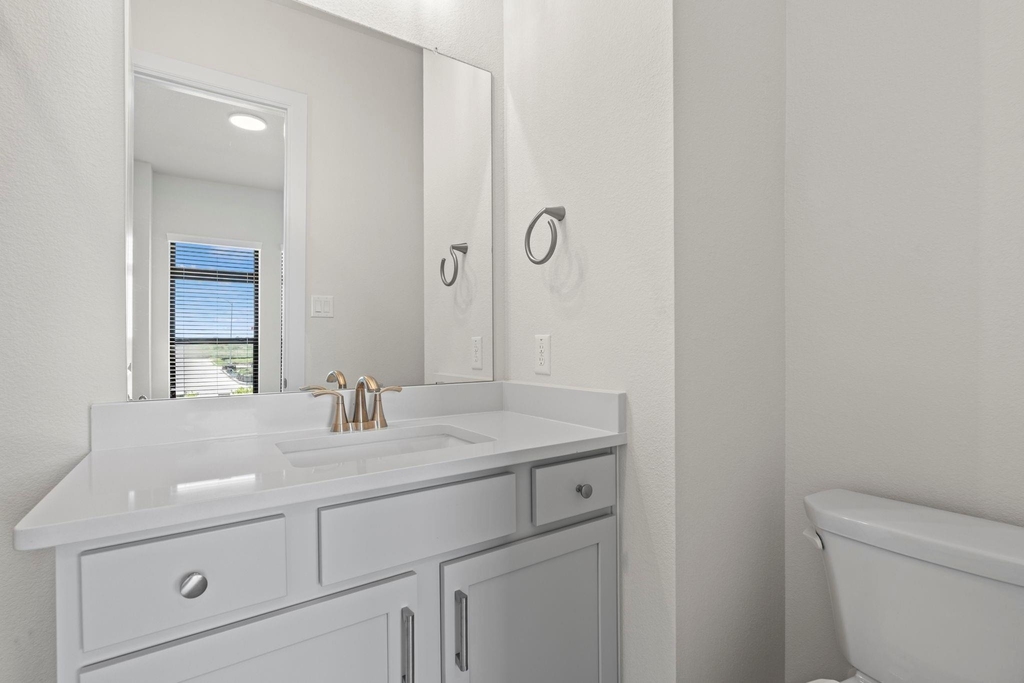 2718 Cottage Place - Photo 14