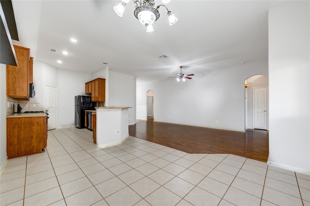 6030 Starbrook Creek Drive - Photo 8