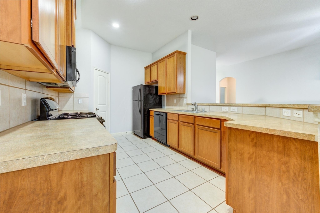 6030 Starbrook Creek Drive - Photo 11