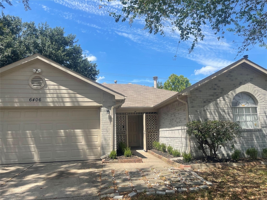 6406 Bayou Crest Drive - Photo 4