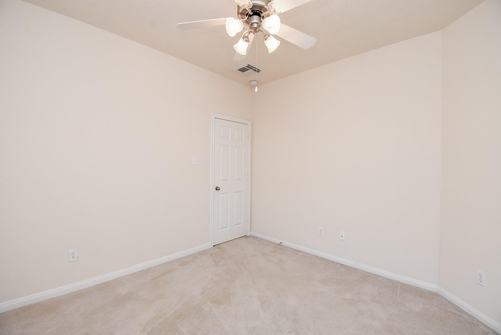 10727 Gilford Crest Drive - Photo 30