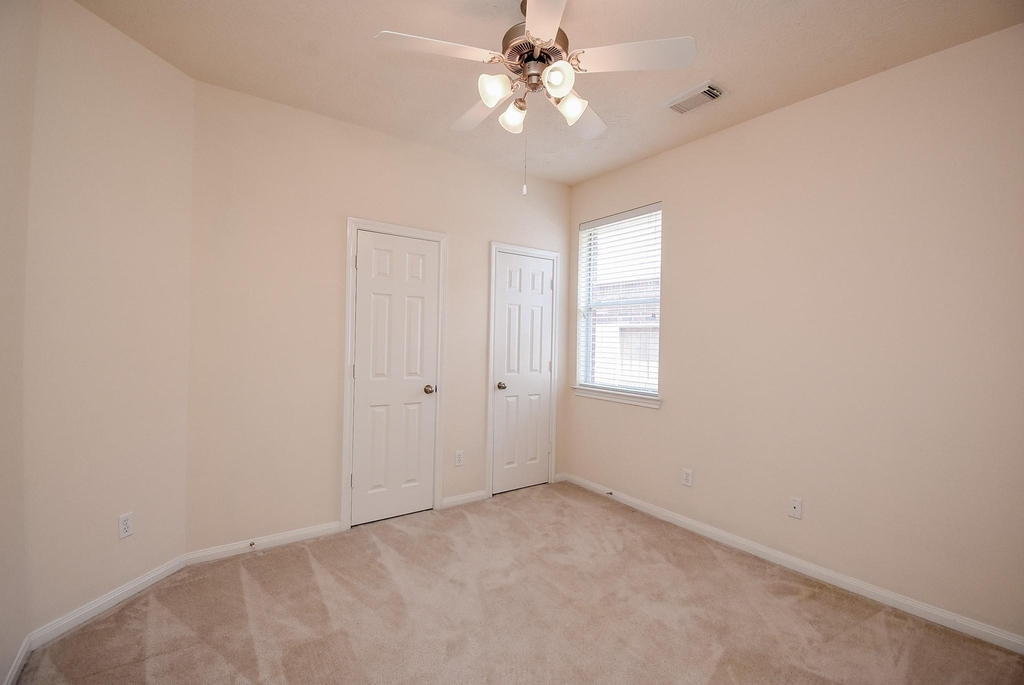 10727 Gilford Crest Drive - Photo 41