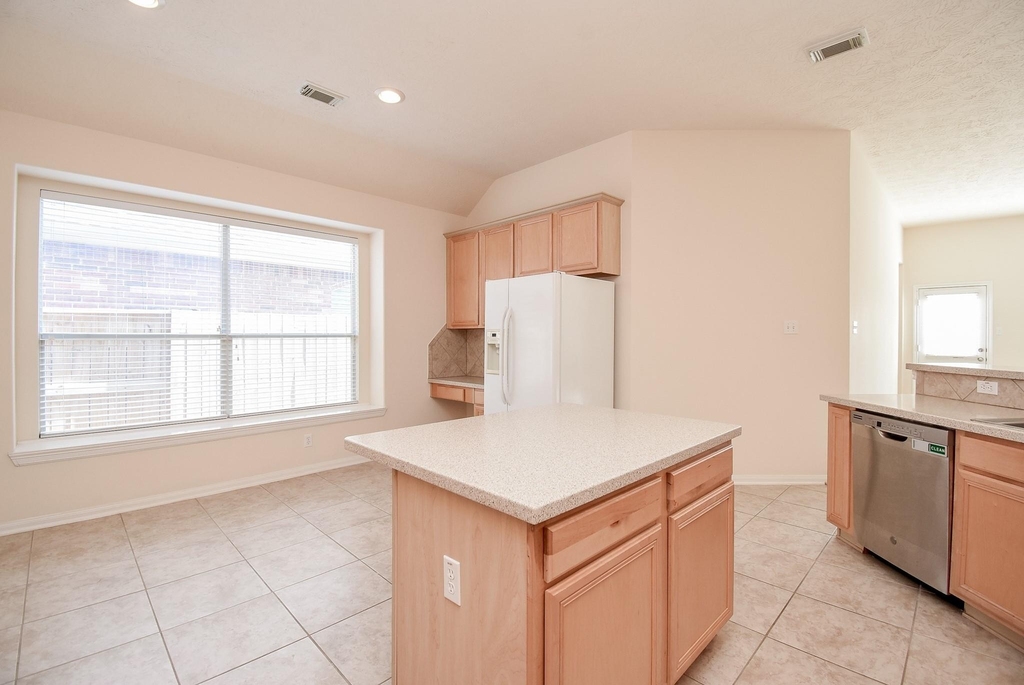 10727 Gilford Crest Drive - Photo 21