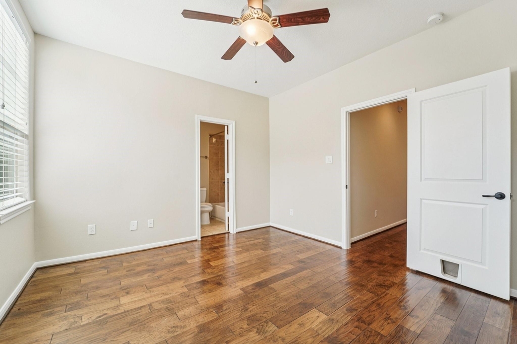 2421 Beall Street - Photo 19
