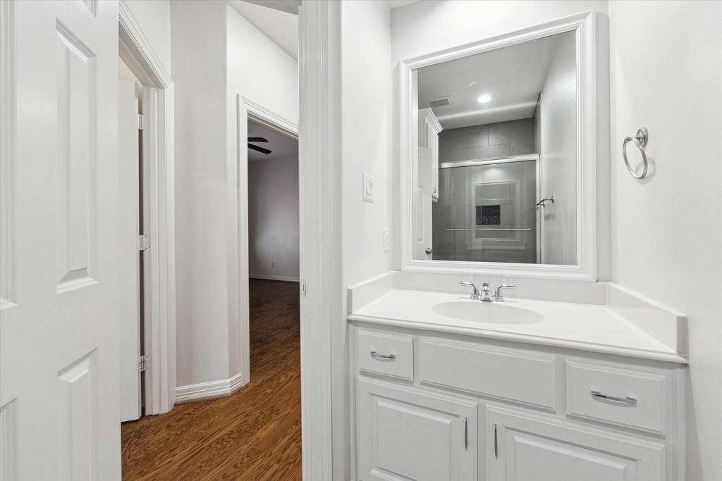 13639 Brookbluff Lane - Photo 22