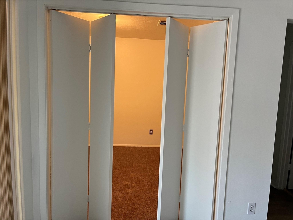 616-a Normal Park Drive - Photo 9