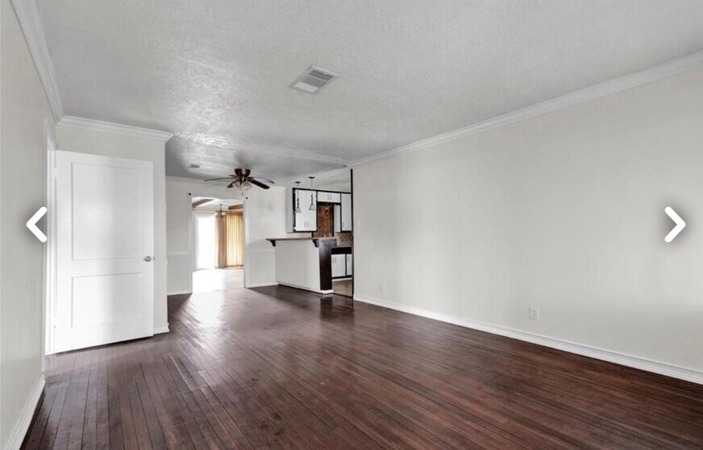 6009 Maple Street - Photo 1