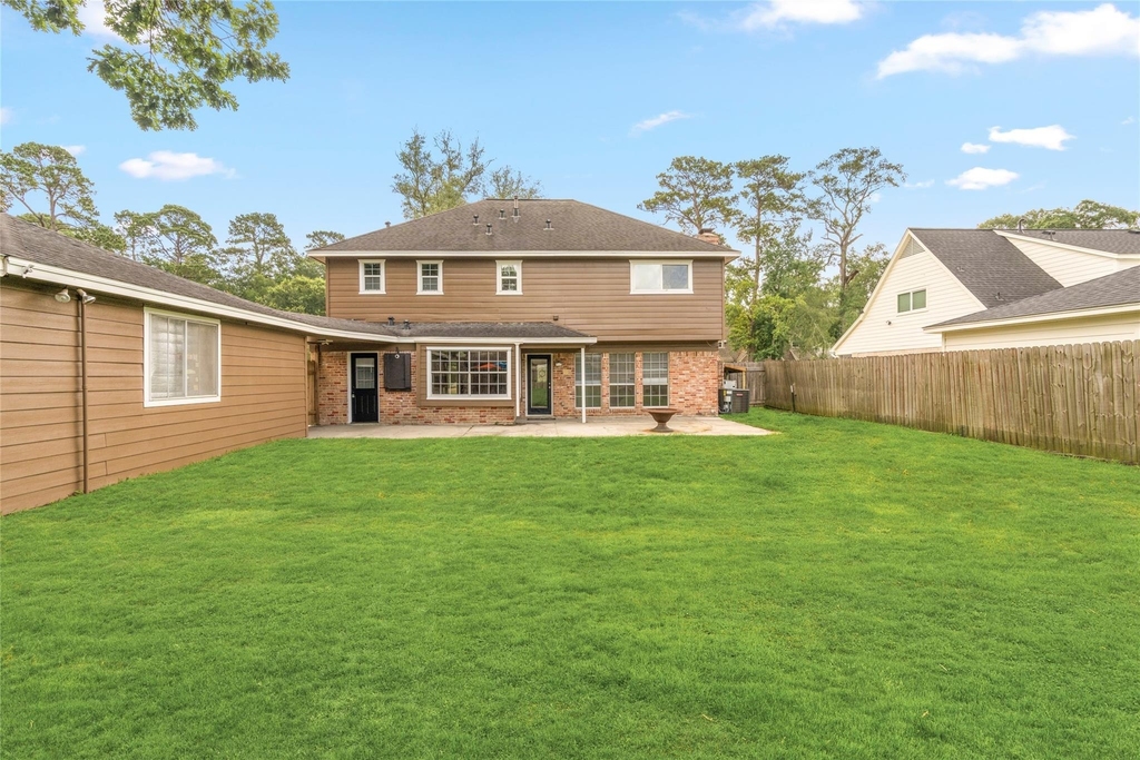 560 Landfall Lane - Photo 37