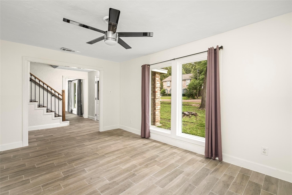 560 Landfall Lane - Photo 12