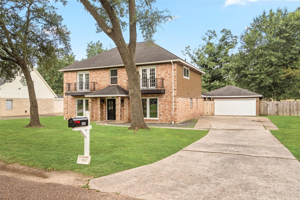 560 Landfall Lane - Photo 40