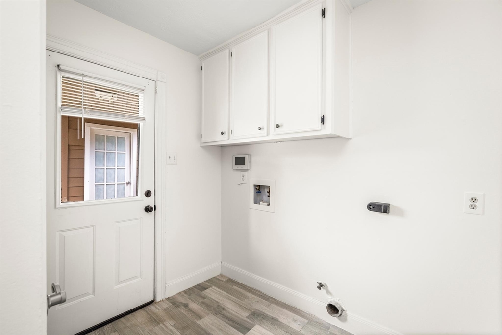 560 Landfall Lane - Photo 18