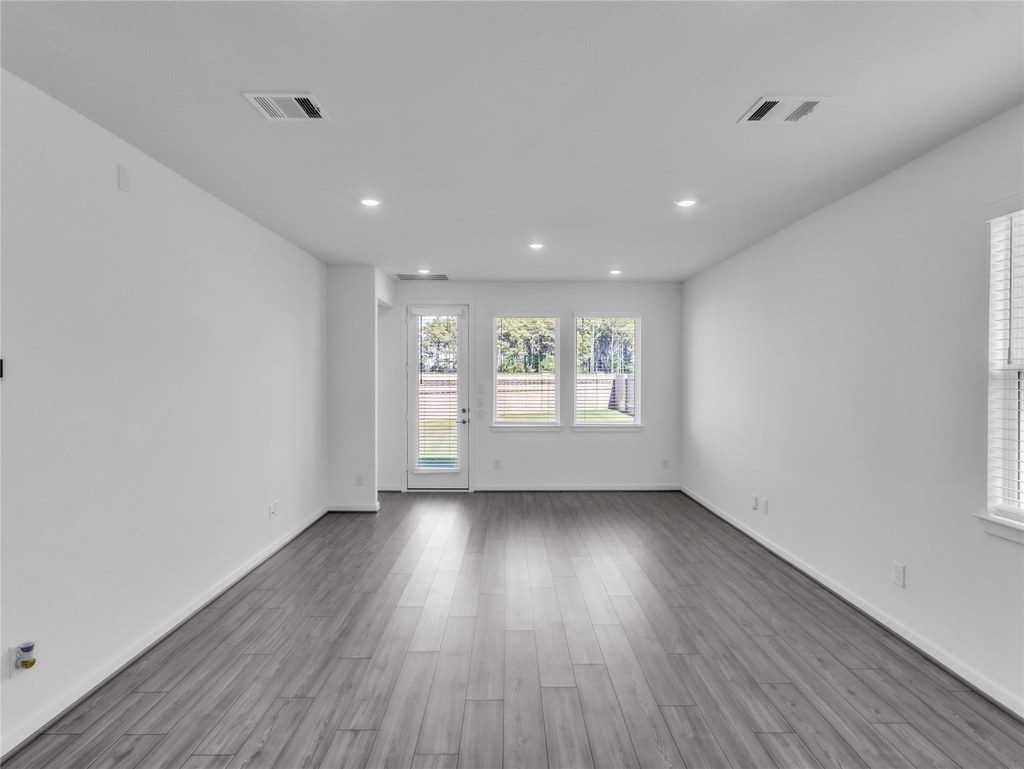 7734 Primrose Myrtle Lane - Photo 18